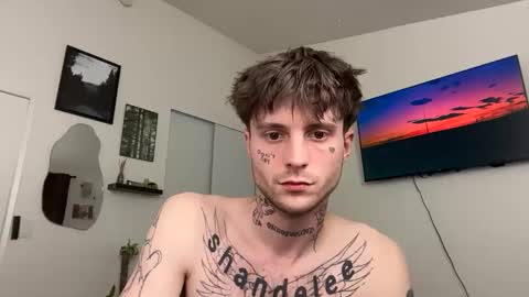 Snapshot of prettyboyszn chatting on 02.05.26 pretty boy online show from 02.05.26