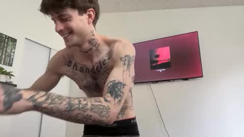 Snapshot of prettyboyszn chatting on 02.15.26 pretty boy online show from 02.15.26