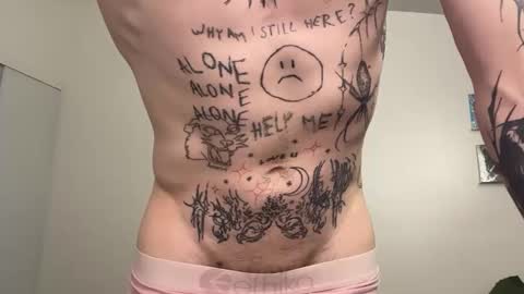 Snapshot of prettyboyszn chatting on 02.27.26 pretty boy online show from 02.27.26