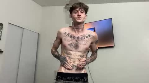 Snapshot of prettyboyszn chatting on 03.16.26 pretty boy online show from 03.16.26