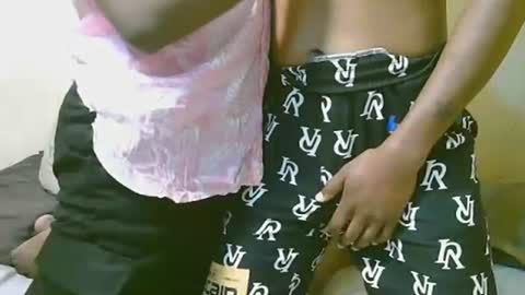 Snapshot of prettyboyz10 chatting on 09.23.25 prettyboyz10 online show from 09.23.25