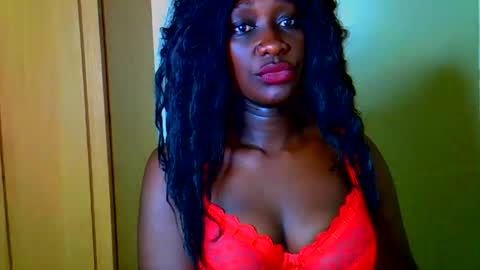 Snapshot of prettycandy0 chatting on 06.08.26 prettycandy0 online show from 06.08.26