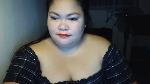 Snapshot of prettycarla_ chatting on 10.13.25 prettycarla online show from 10.13.25