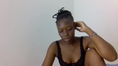 prettydollk_dons online show from 04.19.26