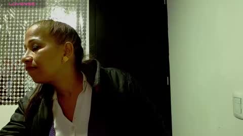 Snapshot of prettyduration chatting on 01.22.25 Caro sins online show from 01.22.25