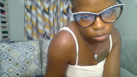 PrettyEla online show from 02.03.26