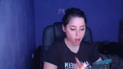 prettyjulliette online show from 01.19.25