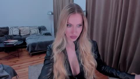 Snapshot of prettyk1ller chatting on 03.27.26 Eva online show from 03.27.26