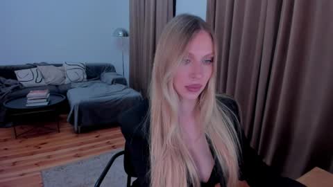 Snapshot of prettyk1ller chatting on 05.04.26 Eva online show from 05.04.26