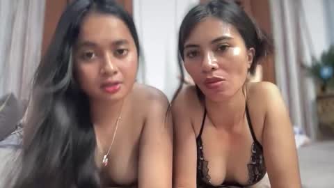 prettylittle_lady online show from 11.02.25