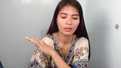 prettylittle_lady online show from 05.19.26