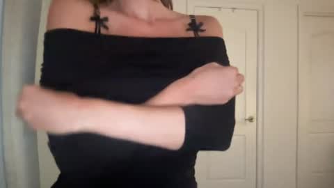 prettylittlesaint online show from 06.17.26