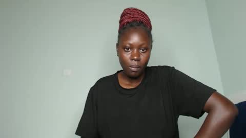 Snapshot of prettyliz1999 chatting on 02.25.25 Lizzy online show from 02.25.25