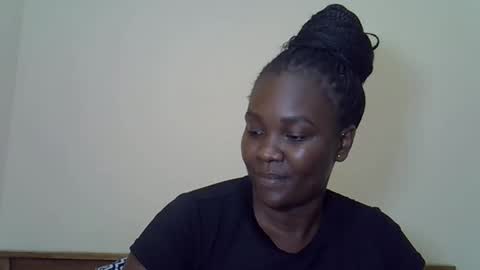 LILIAN online show from 04.22.26