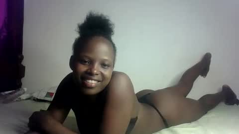 Snapshot of prettymelly_ chatting on 02.28.25 Melly online show from 02.28.25