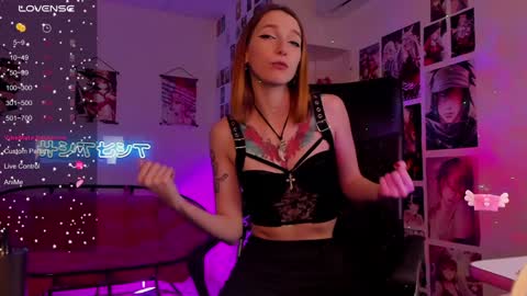 Snapshot of prettyreckess chatting on 12.12.24 Mila -NONUDE MODEL online show from 12.12.24