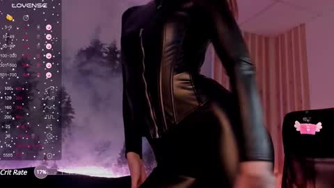 Snapshot of prettyreckess chatting on 03.11.25 Mila -NONUDE MODEL online show from 03.11.25