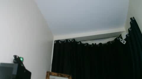 Snapshot of prettyreen chatting on 07.25.26 prettyreen online show from 07.25.26