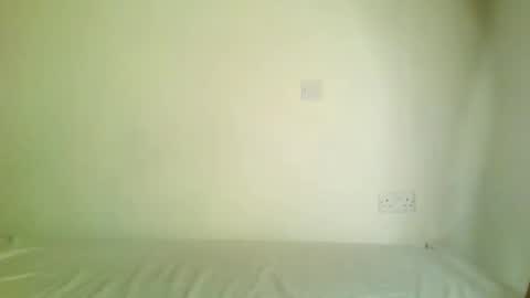 Snapshot of prettyvishy chatting on 10.14.25 prettyvishy online show from 10.14.25