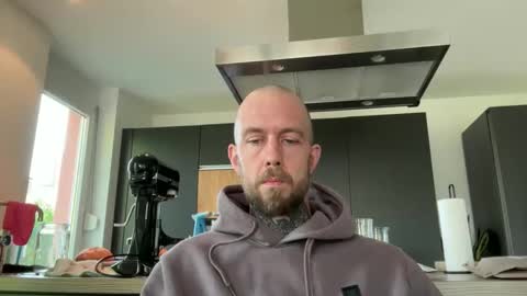 Snapshot of prfessor chatting on 04.18.26 prfessor online show from 04.18.26