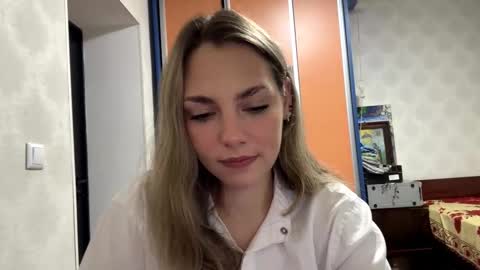 Amelia online show from 11.11.25