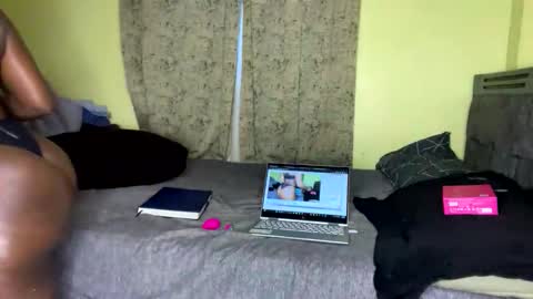 pricky375313 online show from 05.25.26