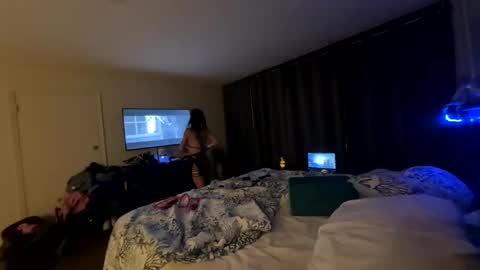 Snapshot of princ3ssg3mini chatting on 10.06.25 princ3ssg3mini online show from 10.06.25