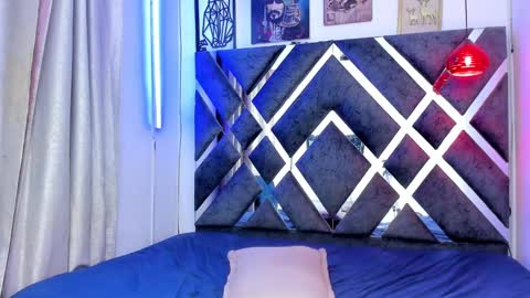 Snapshot of prince_arthur77 chatting on 01.16.25 prince_arthur77 online show from 01.16.25