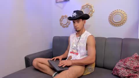 Snapshot of prince_arthur77 chatting on 02.12.25 prince_arthur77 online show from 02.12.25