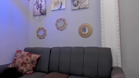 Snapshot of prince_arthur77 chatting on 02.18.25 prince_arthur77 online show from 02.18.25