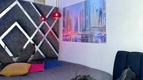 Snapshot of prince_arthur77 chatting on 09.14.25 prince_arthur77 online show from 09.14.25