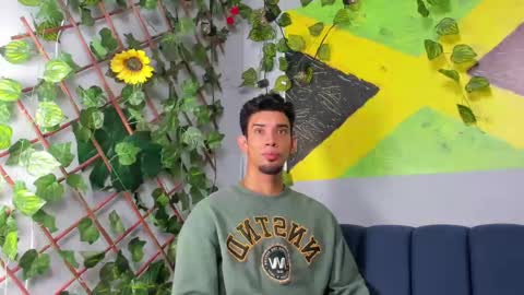 Snapshot of prince_arthur77 chatting on 11.05.25 prince_arthur77 online show from 11.05.25