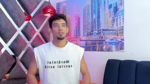 Snapshot of prince_arthur77 chatting on 11.12.25 prince_arthur77 online show from 11.12.25