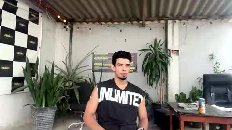 Snapshot of prince_arthur77 chatting on 11.20.25 prince_arthur77 online show from 11.20.25