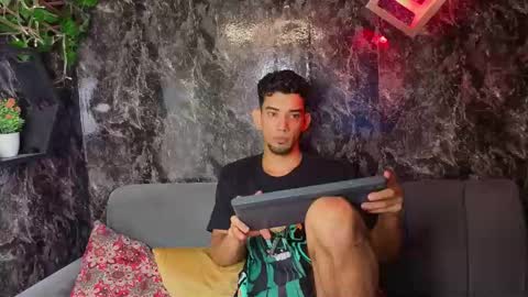 prince_arthur77 online show from 02.28.26