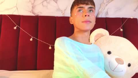 PRINCEPOPPY  online show from 10.02.25