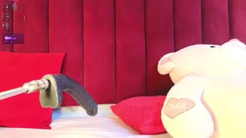 PRINCEPOPPY  online show from 10.24.25