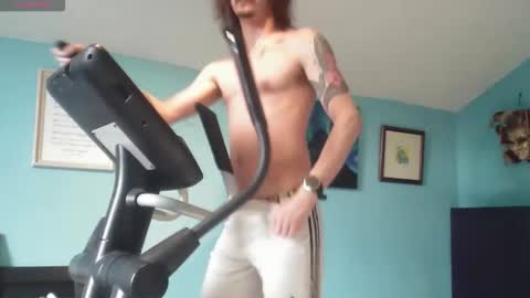 Snapshot of prince_raphael chatting on 09.24.25 Riffraff online show from 09.24.25