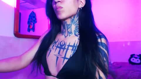 princes_wolf1 online show from 12.17.25