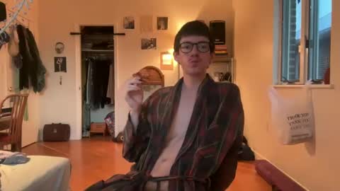 Peaches online show from 01.22.25