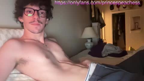 Peaches online show from 10.19.25