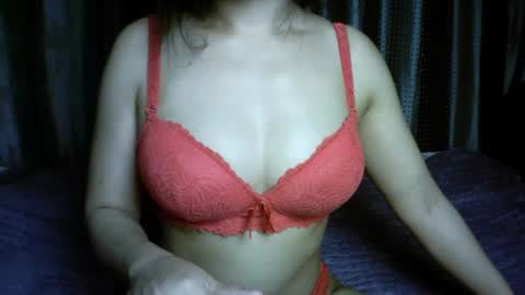 Snapshot of princess916446 chatting on 06.24.26 princess online show from 06.24.26