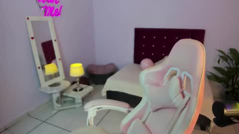 Paula Princess online show from 09.21.25