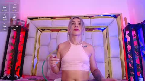 Snapshot of princess_helena_ chatting on 01.18.25 princess helena online show from 01.18.25