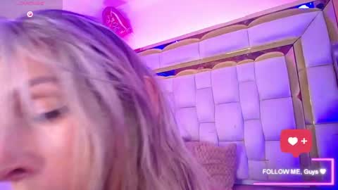 Snapshot of princess_helena_ chatting on 02.22.25 princess helena online show from 02.22.25