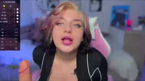 Lina online show from 02.10.25