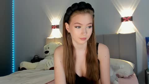 Princess Diana online show from 01.26.25