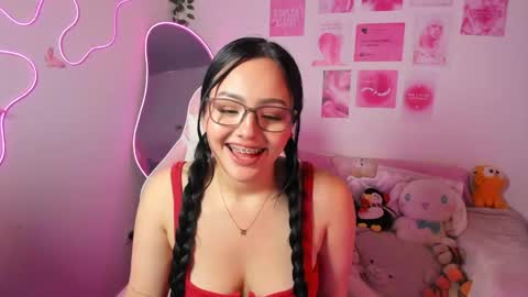 Snapshot of princess_saris chatting on 04.25.26 online show from 04.25.26