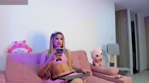 Snapshot of princessammy1 chatting on 02.17.26 princessammy1 online show from 02.17.26