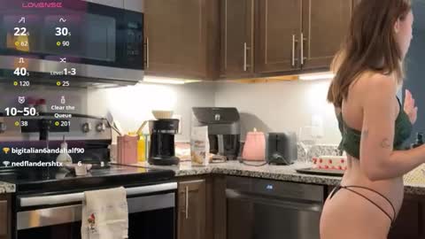 Snapshot of princessbaby525 chatting on 02.12.26 Sable online show from 02.12.26